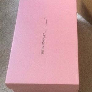 Cute block heels. Leather. Made in Spain. Intentionally Blank brand.